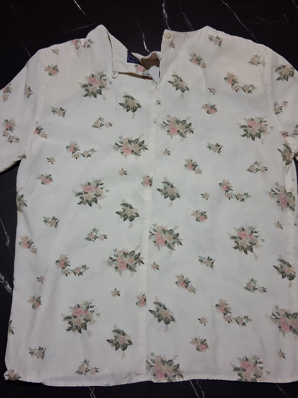 Norton McNaughton Vintage White Short-Sleeve Button-Up with Pink Floral Print
